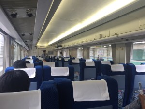 東武鉄道特急きぬ車内